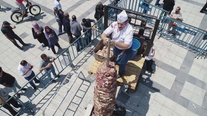 Milli Mücadele anısına tek şişte 919 kilo cağ kebabı...
