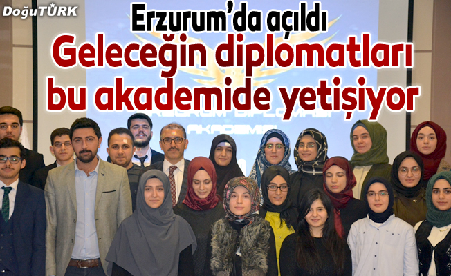 Erzurum Diplomasi Akademisi devam ediyor