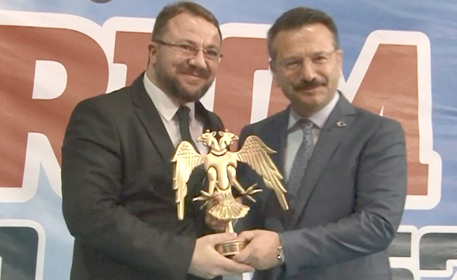 Prof. Dr. Hasan Türkez, Kocaeli’de ödüle layık görüldü