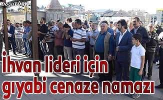 İhvan lideri Akif için Erzurum'da gıyabi cenaze namazı
