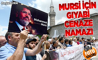 Mursi için gıyabi cenaze namazı