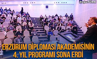 Erzurum Diplomasi Akademisinin 4. yıl programı sona erdi